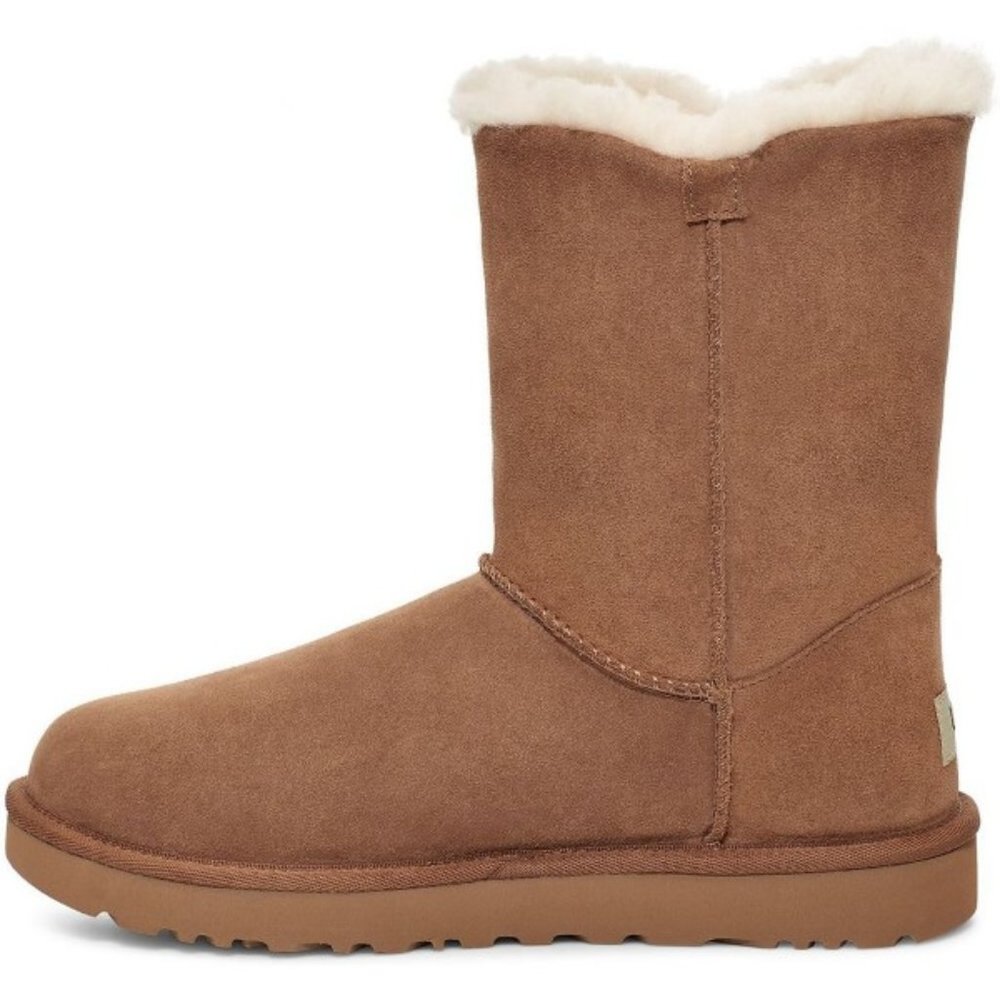 UGG Womens Bailey UGG Metal Graphic Boot - Picture 2 of 5